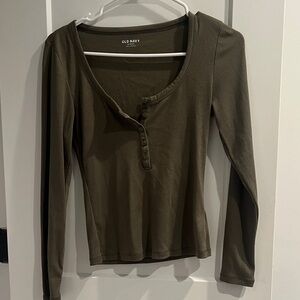 Old Navy Women's Olive Green Ribbed Henley